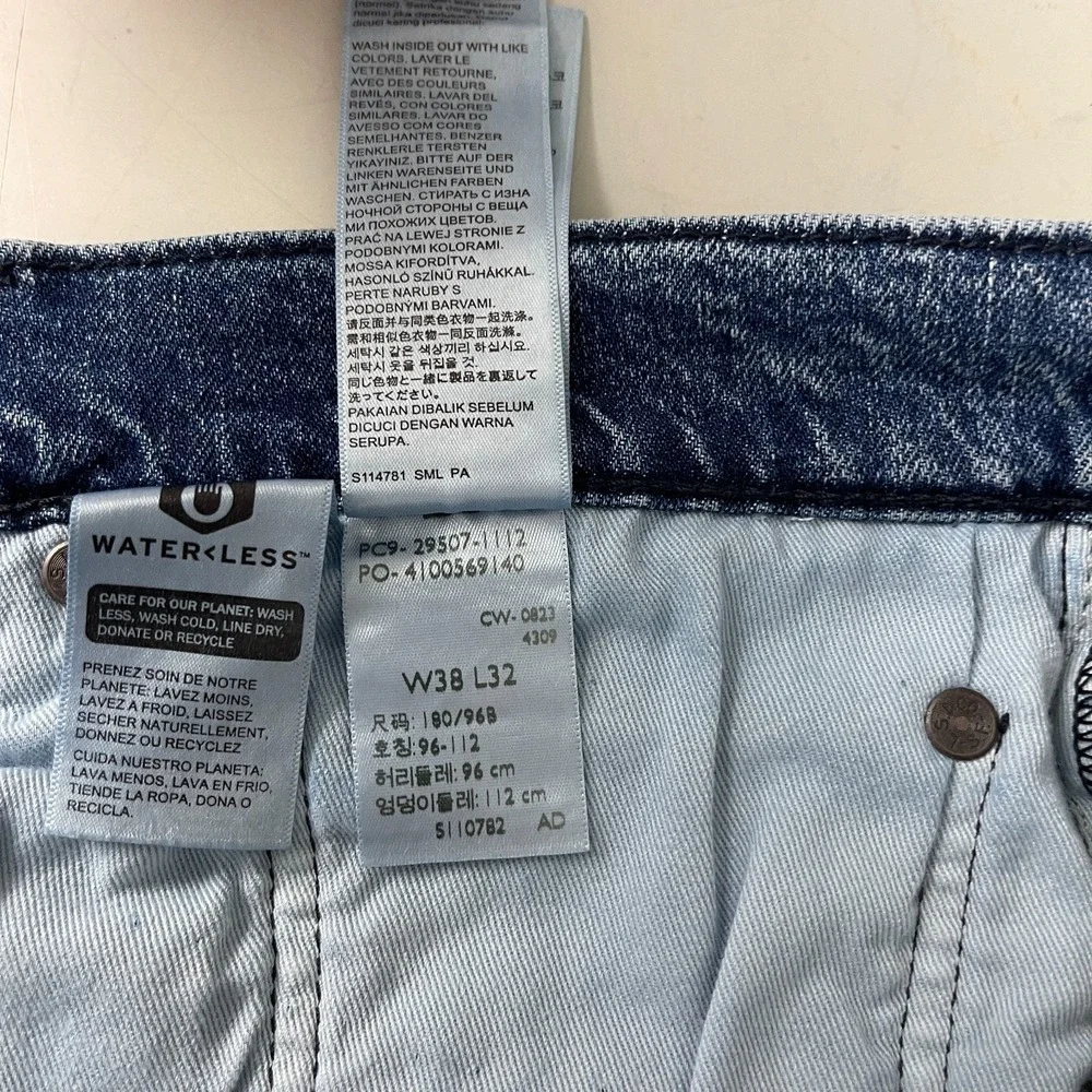 Levis levi 502